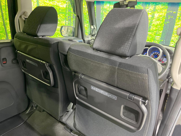 2017 Honda N-BOX CUSTOM DBA-JF1 (UW-6a0d261136285)[28]