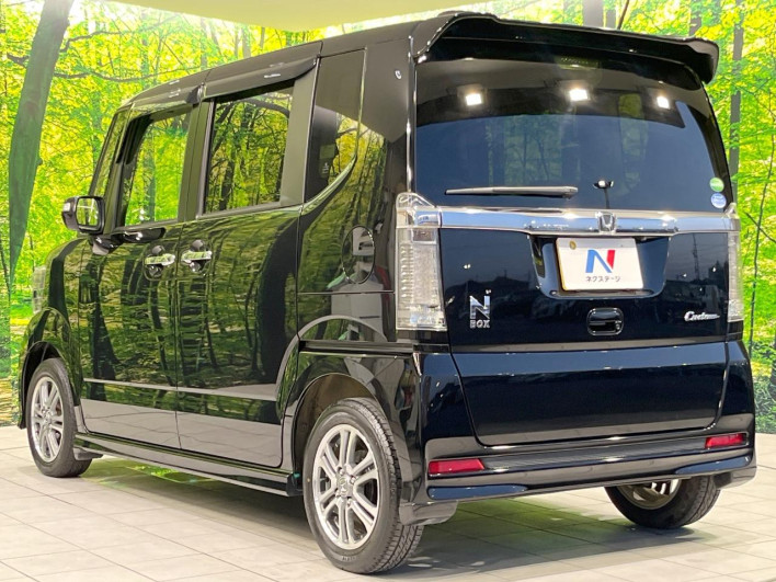2017 Honda N-BOX CUSTOM DBA-JF1 (UW-6a0d261136285)[8]