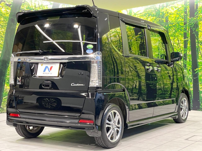 2017 Honda N-BOX CUSTOM DBA-JF1 (UW-6a0d261136285)[10]
