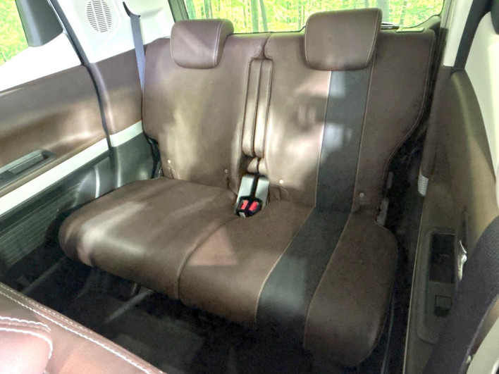 2017 Honda N-BOX Slash DBA-JF1 (UW-6a0d26151efb2)[17]