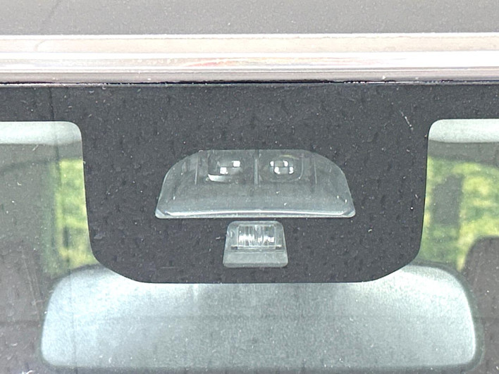 2017 Honda N-BOX Slash DBA-JF1 (UW-6a0d26151efb2)[4]