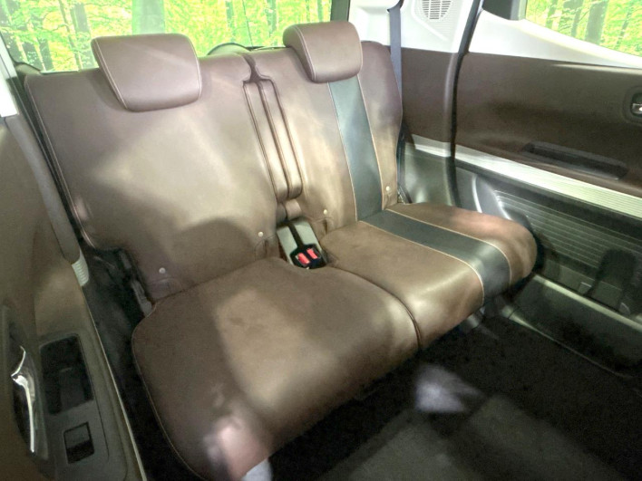 2017 Honda N-BOX Slash DBA-JF1 (UW-6a0d26151efb2)[10]