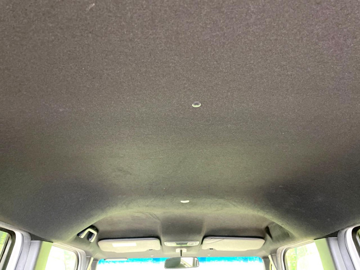 2018 Honda N-BOX CUSTOM DBA-JF3 (UW-6a0d261764f6e)[18]