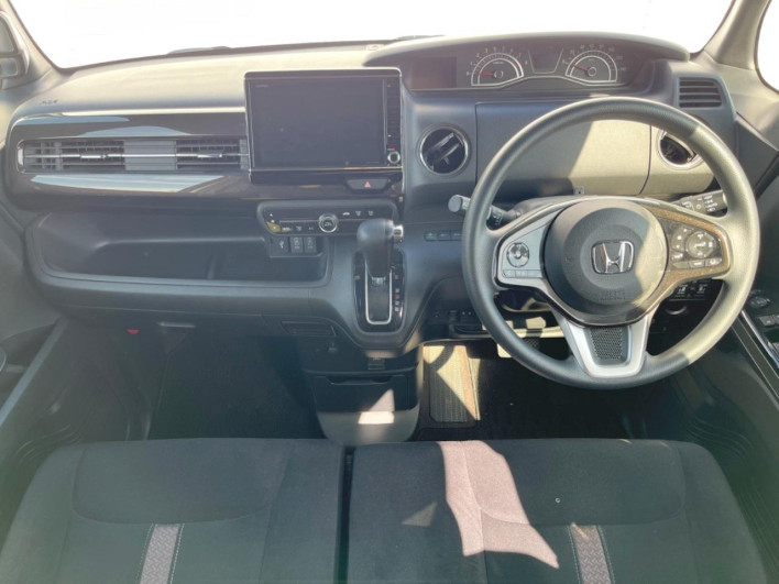 2018 Honda N-BOX CUSTOM DBA-JF3 (UW-6a0d2617e0727)[23]