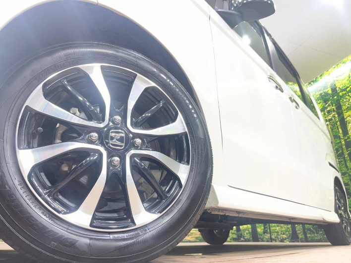 2019 Honda N-BOX CUSTOM DBA-JF3 (UW-6a0d2619e2478)[15]