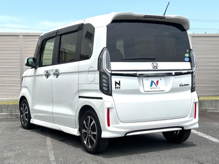 2020 Honda N-BOX CUSTOM 6BA-JF3 (UW-6a0d261ad6449)[23]