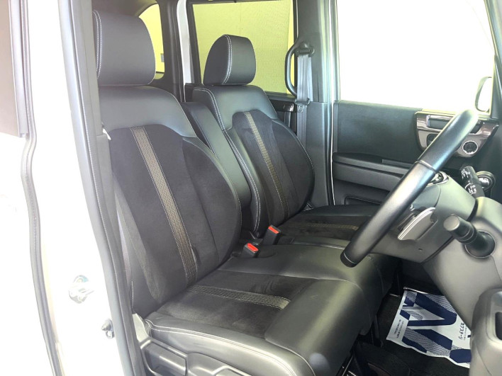 2019 Honda N-BOX CUSTOM DBA-JF3 (UW-6a0d261c1b225)[17]