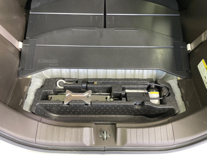 2020 Honda N-BOX 6BA-JF3 (UW-6a0d261e0e877)[27]