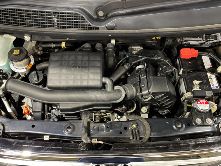 2021 Honda N-BOX CUSTOM 6BA-JF3 (UW-6a0d261f78e95)[11]