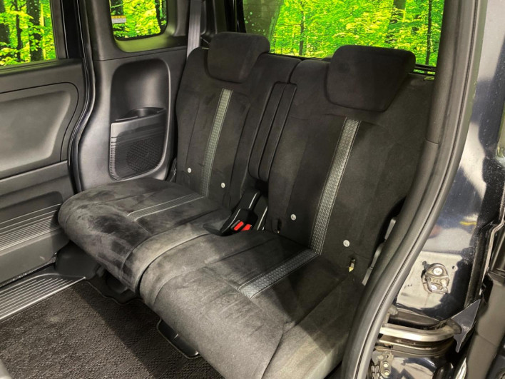 2021 Honda N-BOX CUSTOM 6BA-JF3 (UW-6a0d261f78e95)[19]
