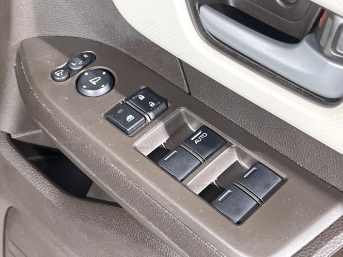 2021 Honda N-BOX 6BA-JF3 (UW-6a0d26211ce7d)[10]