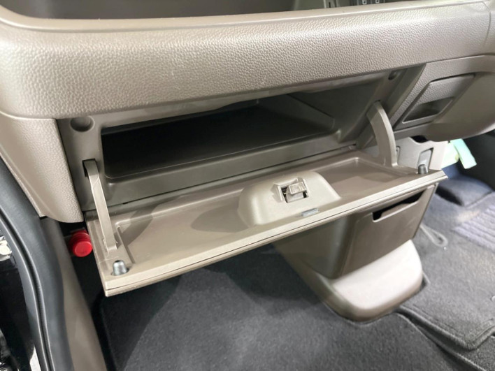 2022 Honda N-BOX 6BA-JF3 (UW-6a0d2621afa56)[4]