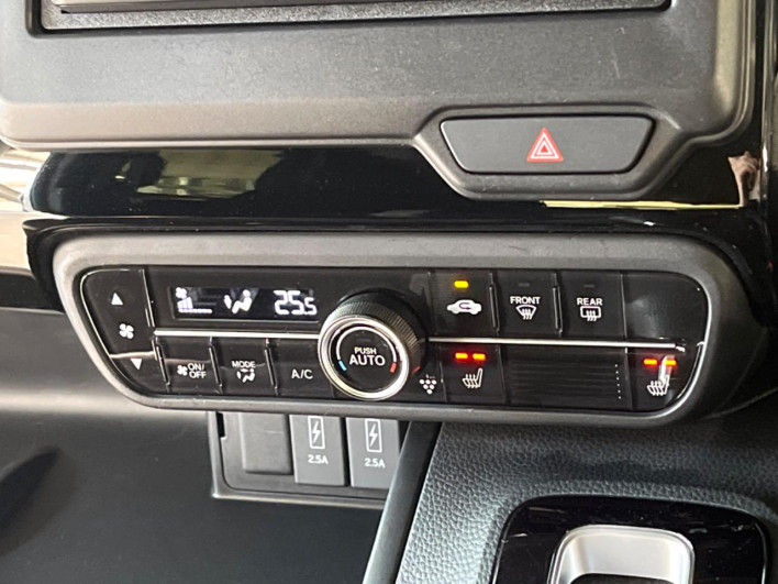 2022 Honda N-BOX CUSTOM 6BA-JF3 (UW-6a0d2621cbd8e)[16]