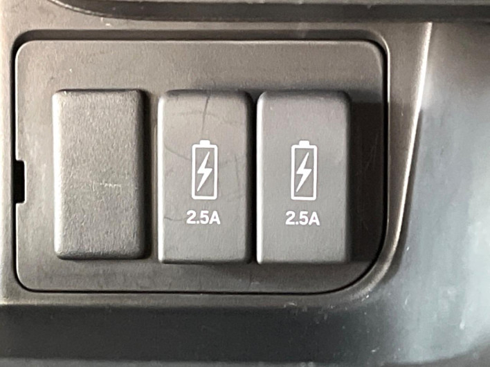 2022 Honda N-BOX CUSTOM 6BA-JF3 (UW-6a0d2621cbd8e)[17]