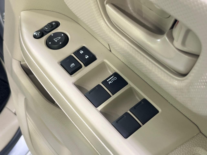2019 Honda N-BOX DBA-JF4 (UW-6a0d262392e59)[27]