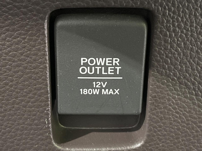 2019 Honda N-BOX DBA-JF4 (UW-6a0d262392e59)[25]
