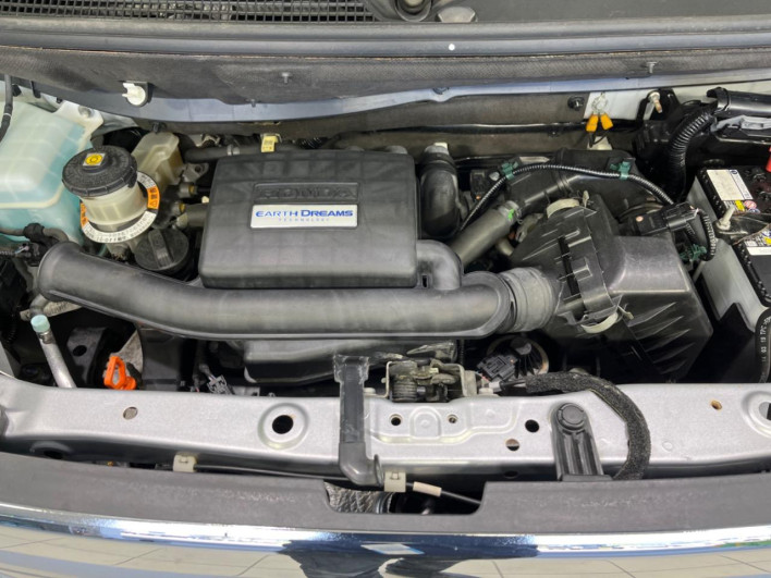 2019 Honda N-BOX DBA-JF4 (UW-6a0d262392e59)[5]