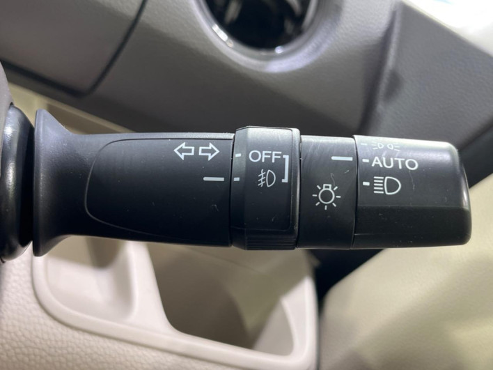 2019 Honda N-BOX DBA-JF4 (UW-6a0d262392e59)[20]