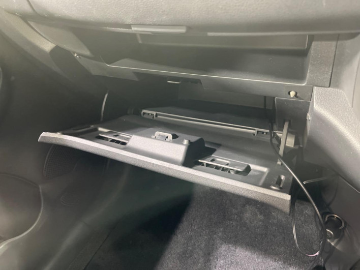 2013 Nissan March DBA-K13 (UW-6a0d2630e7bb0)[6]