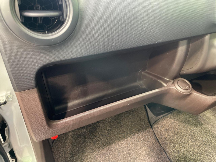 2013 Toyota Passo DBA-KGC30 (UW-6a0d263ad10b4)[4]