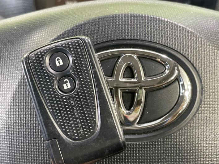 2013 Toyota Passo DBA-KGC30 (UW-6a0d263ad10b4)[26]