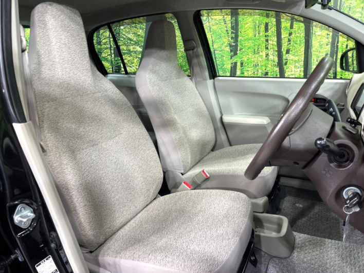 2014 Toyota Passo DBA-KGC35 (UW-6a0d263b2cec6)[25]