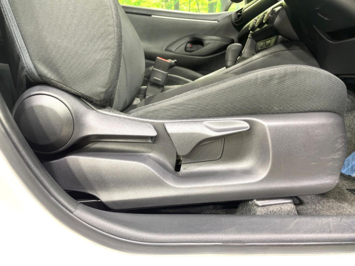 2020 Toyota Yaris 5BA-KSP210 (UW-6a0d263d9f601)[24]