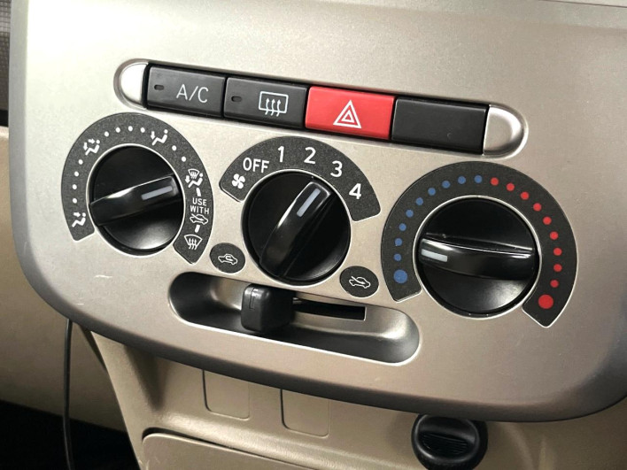 2009 Daihatsu Tanto DBA-L375S (UW-6a0d263ed4370)[12]