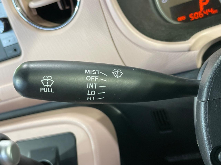 2015 Daihatsu Mira Cocoa DBA-L675S (UW-6a0d2642e79da)[20]