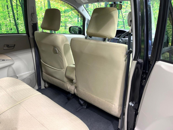 2011 Daihatsu Move DBA-LA100S (UW-6a0d2643d07ae)[23]