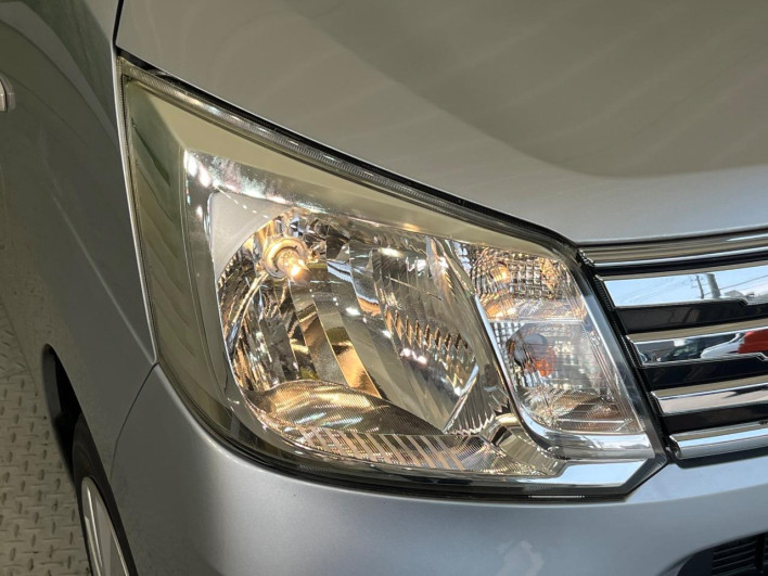 2017 Daihatsu Move DBA-LA150S (UW-6a0d2647769ff)[16]