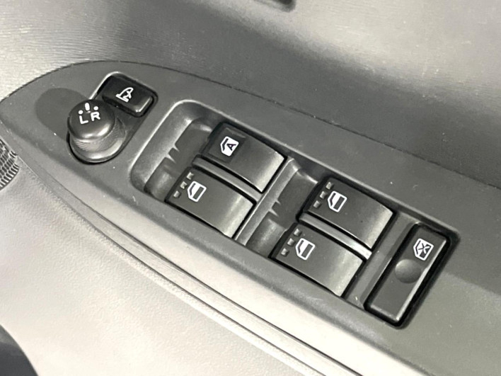 2016 Daihatsu Tanto DBA-LA600S (UW-6a0d2653130cc)[25]