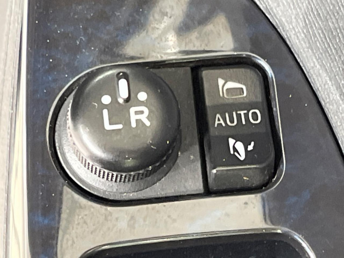 2016 Daihatsu Tanto DBA-LA610S (UW-6a0d265643b86)[12]