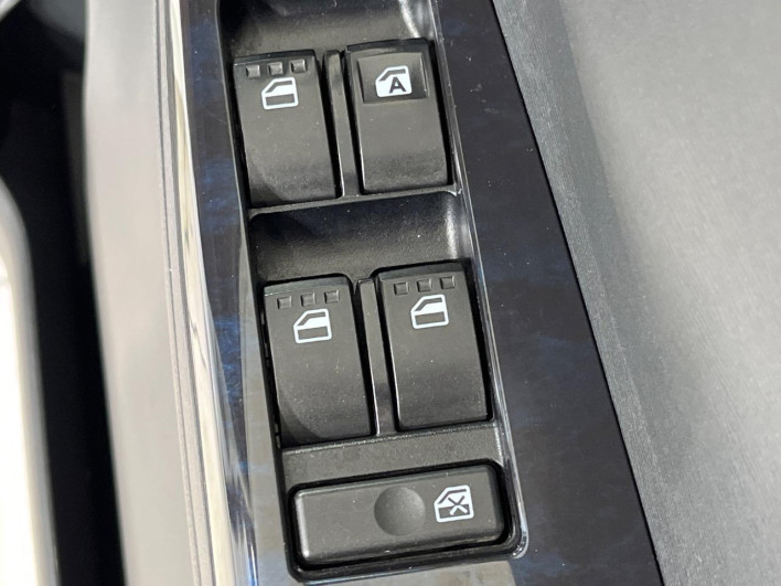 2016 Daihatsu Tanto DBA-LA610S (UW-6a0d265643b86)[13]