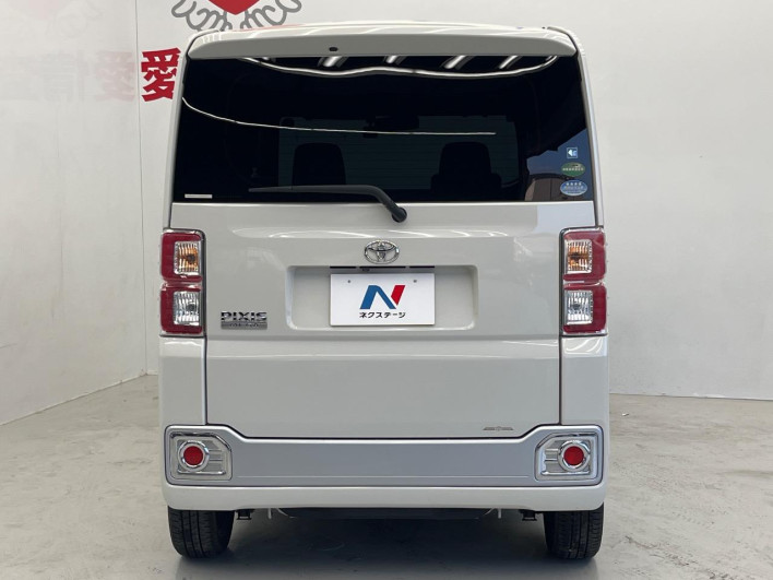 2016 Toyota Pixis Mega DBA-LA700A (UW-6a0d265b19f28)[18]
