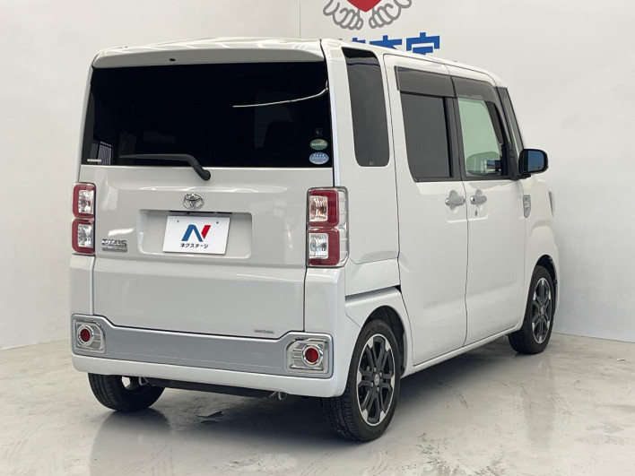 2016 Toyota Pixis Mega DBA-LA700A (UW-6a0d265b19f28)[19]