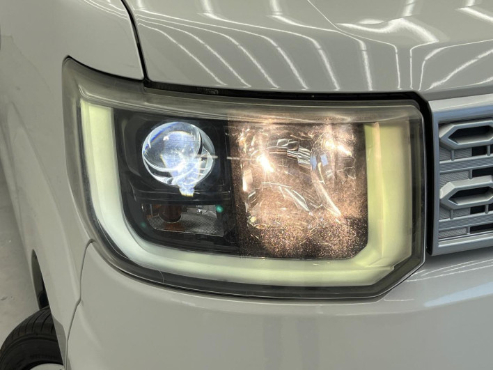 2016 Toyota Pixis Mega DBA-LA700A (UW-6a0d265b19f28)[10]