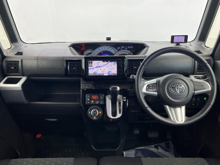 2016 Toyota Pixis Mega DBA-LA700A (UW-6a0d265b19f28)[24]