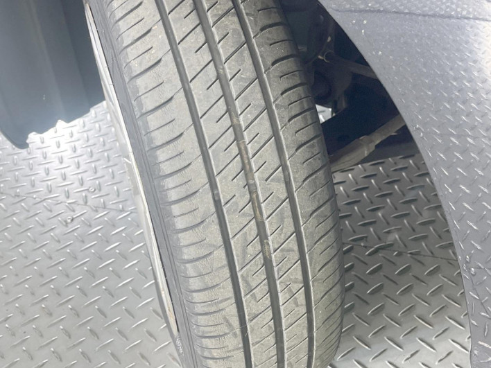 2017 Toyota Roomy DBA-M900A (UW-6a0d26688f920)[12]
