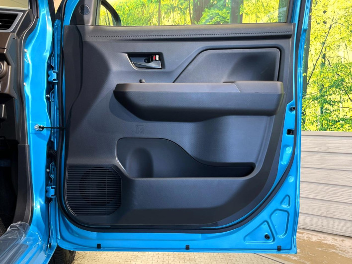 2020 Daihatsu Toll 5BA-M900S (UW-6a0d266e254ad)[27]