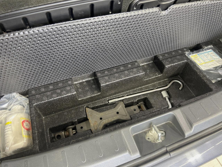 2010 Suzuki Wagon R Stingray DBA-MH23S (UW-6a0d267d81577)[19]