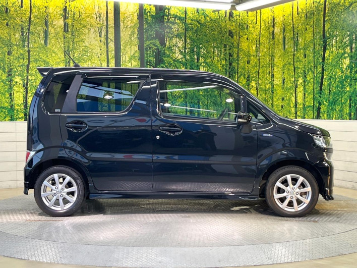2021 Suzuki Wagon R 5AA-MH95S (UW-6a0d26810414f)[24]