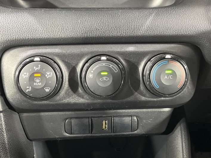 2020 Toyota Yaris 5BA-MXPA15 (UW-6a0d26a5600de)[25]
