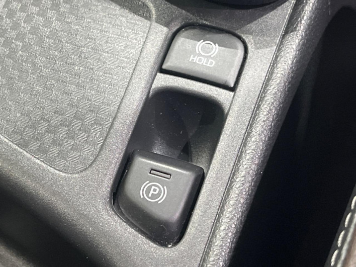 2021 Toyota Yaris Cross 6AA-MXPJ10 (UW-6a0d26a8808bf)[24]