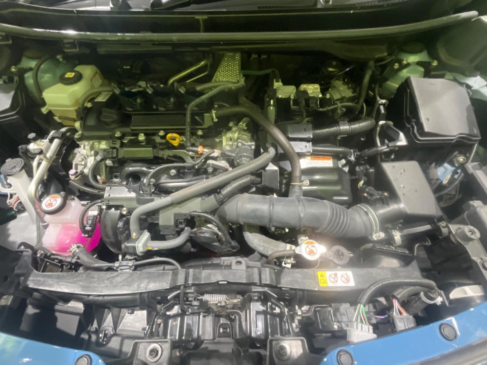 2021 Toyota Yaris Cross 6AA-MXPJ10 (UW-6a0d26a8808bf)[4]