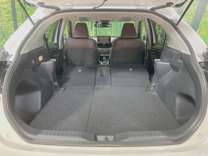 2022 Toyota Yaris Cross 6AA-MXPJ10 (UW-6a0d26a942bf4)[11]