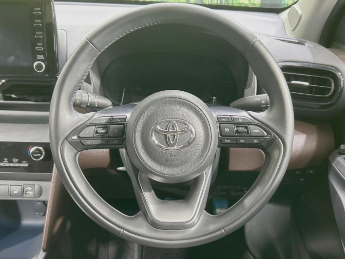 2022 Toyota Yaris Cross 6AA-MXPJ10 (UW-6a0d26a942bf4)[16]