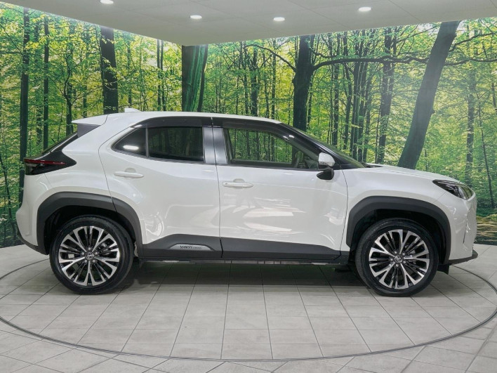 2022 Toyota Yaris Cross 6AA-MXPJ10 (UW-6a0d26a942bf4)[22]