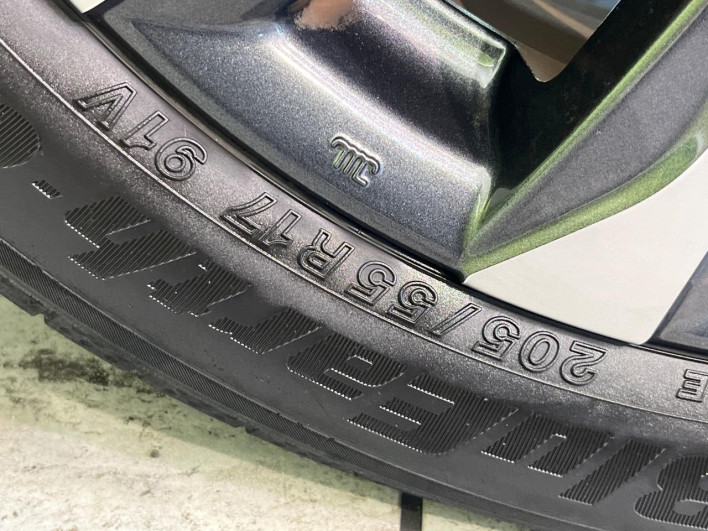 2022 Toyota Voxy 6BA-MZRA90W (UW-6a0d26bfe93c8)[6]