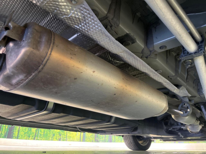 2022 Toyota Voxy 6BA-MZRA90W (UW-6a0d26bfe93c8)[19]